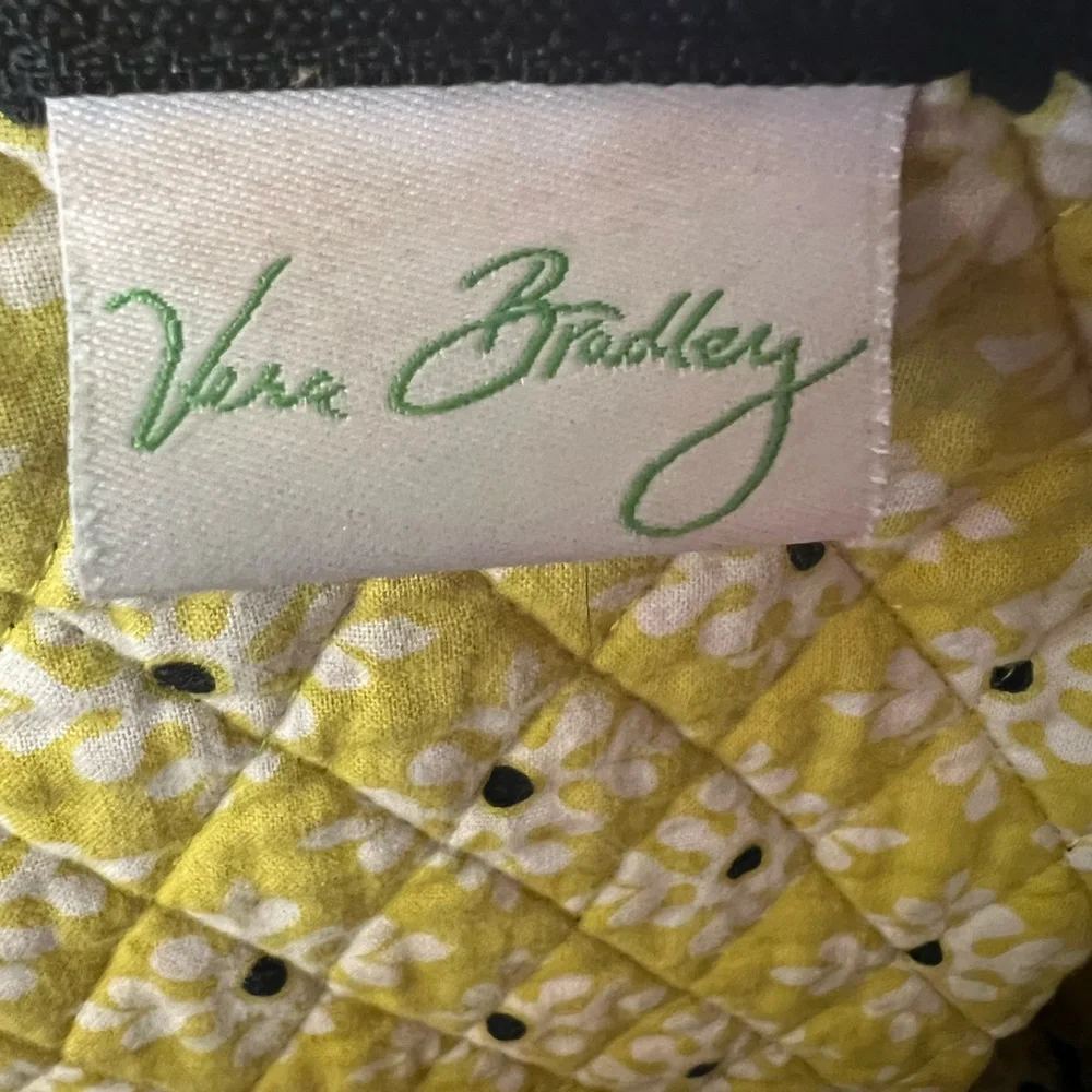 Vera Bradley Bag - Picture 2 of 2